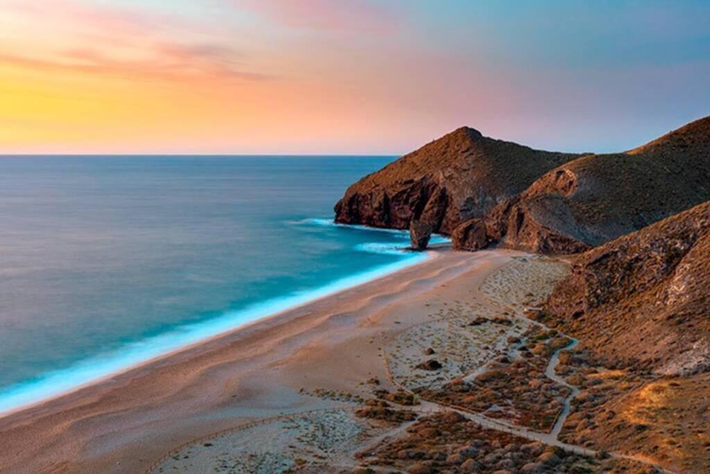 Atico Con Encanto En Cabo De Gata. A 100M De La Playa. การ์โบเนรัส ภายนอก รูปภาพ